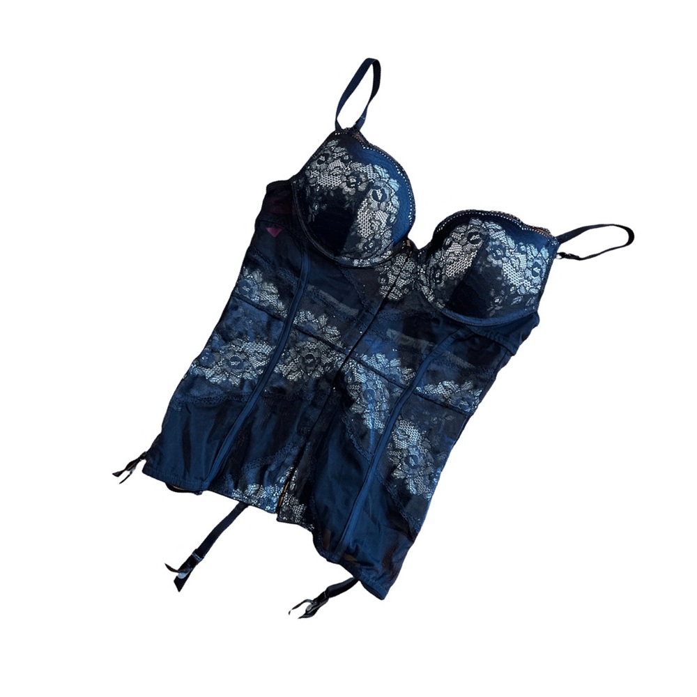 5/25$ Black and gray corset top | La Senza